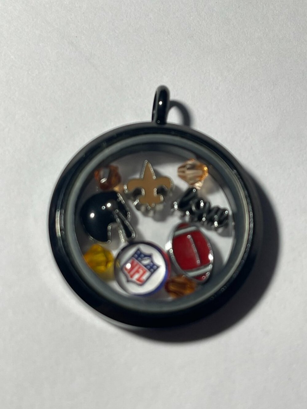 New Orleans Saints NFL Memory Charm Locket w/ 22 IN chain NEW